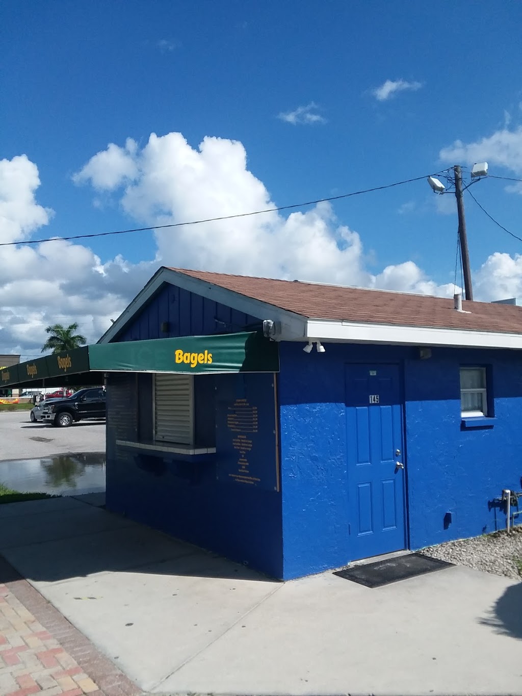 LMB Bagels | restaurant | 1303 Tamiami Trail, Punta Gorda, FL 33950, USA | 9416218496 OR +1 941-621-8496