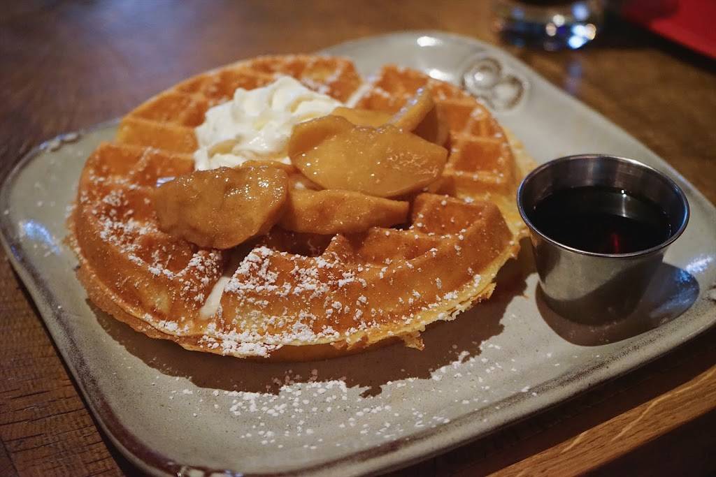 SUGARCANE raw bar grill | restaurant | 55 Water St, Brooklyn, NY 11201, USA | 7184739555 OR +1 718-473-9555