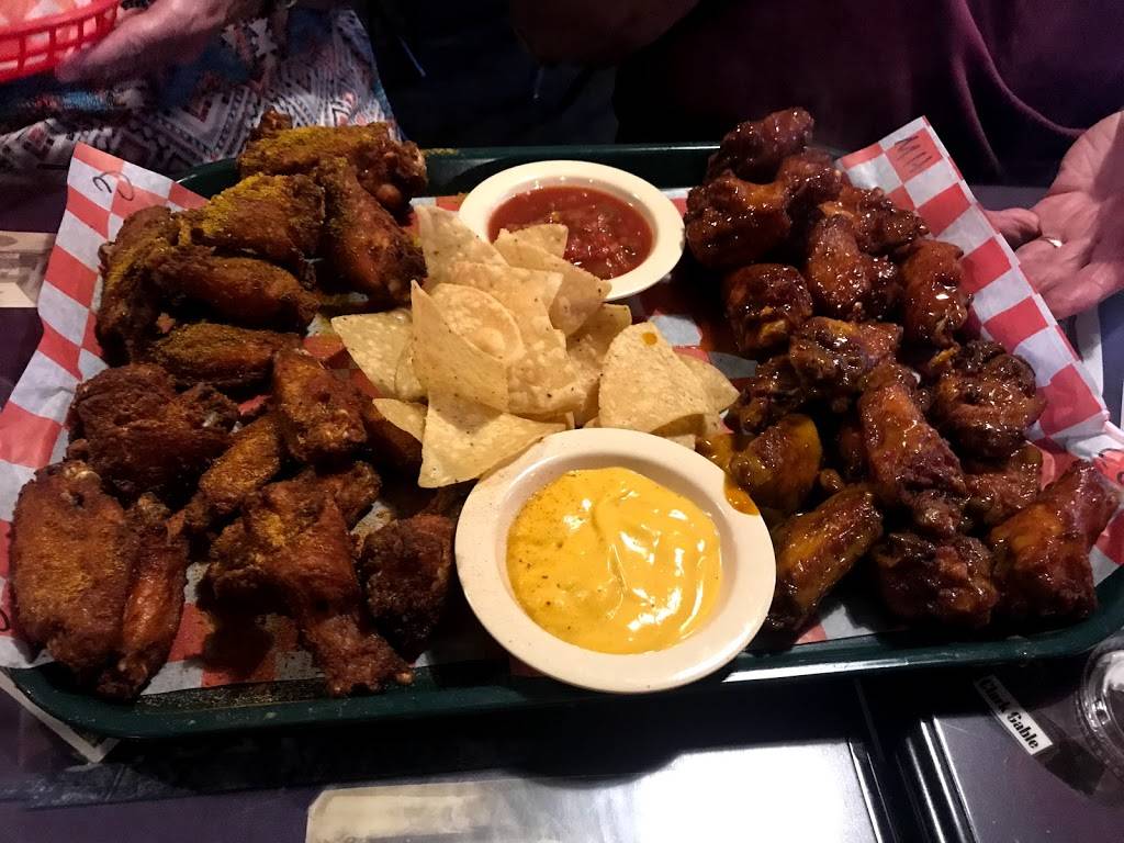Hillbillys Wing Shack | restaurant | 26280 TN-69, Adamsville, TN 38310, USA | 7316322222 OR +1 731-632-2222