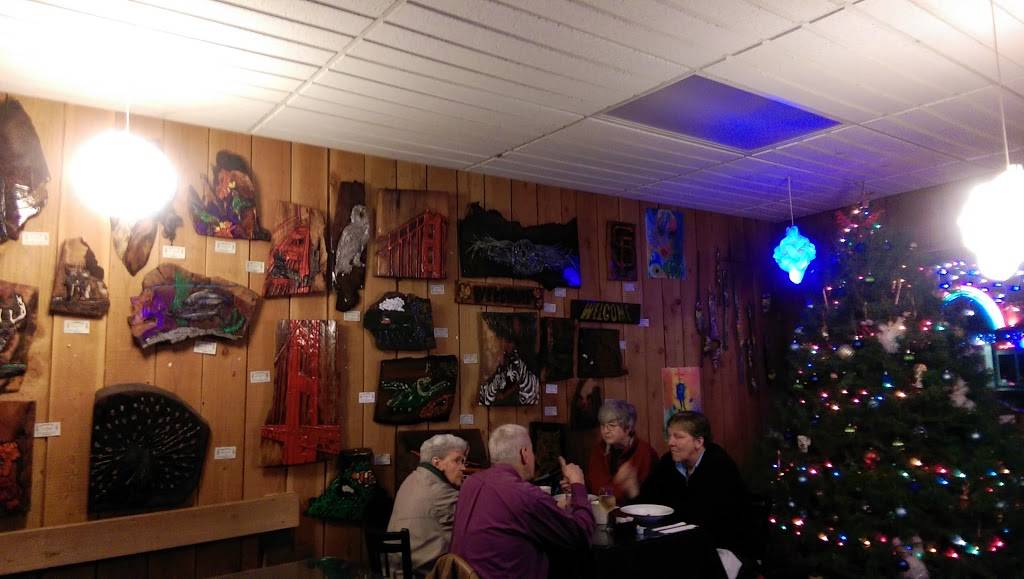 Trio Restaurant & Bar | restaurant | 16236 River Rd, Guerneville, CA 95446, USA | 7076047461 OR +1 707-604-7461