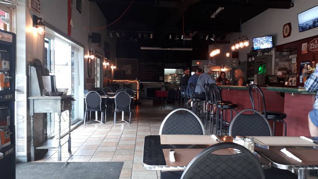 Resto Bar LOfficiel | restaurant | 105 Rue Fusey, Trois-Rivières, QC G8T 2V5, Canada | 8193733056 OR +1 819-373-3056