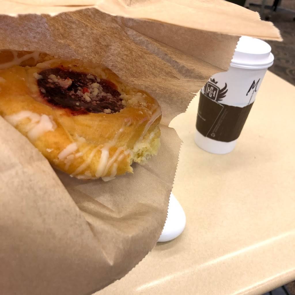 Bookmark Café | cafe | Bookmark Café @, Ball State University, Bracken Library, Muncie, IN 47306, USA | 7652851967 OR +1 765-285-1967