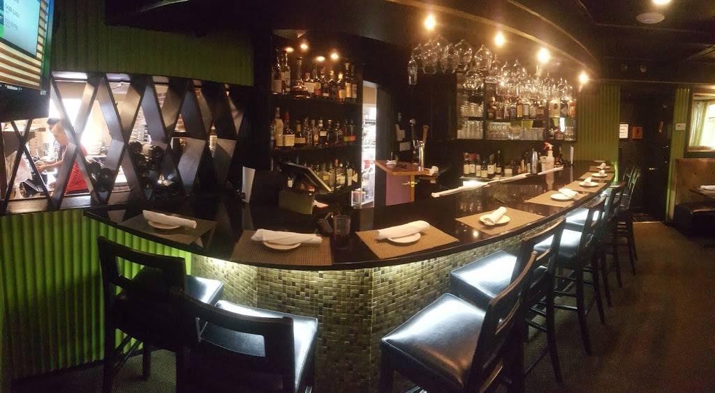 Ricciutis Kitchen | restaurant | 3308 Olney Sandy Spring Rd, Olney, MD 20832, USA | 3015703388 OR +1 301-570-3388