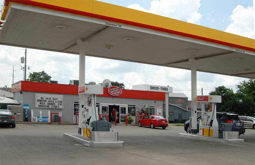 Mickey Mart | restaurant | 116 W Main St, Shelby, OH 44875, USA | 4193473241 OR +1 419-347-3241