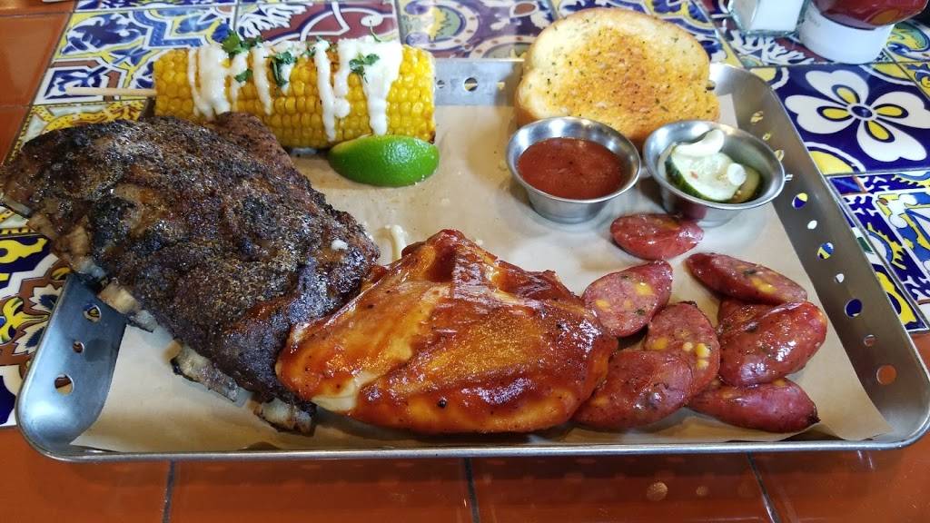 Chilis Grill & Bar | restaurant | 600 N Green River Rd, Evansville, IN 47715, USA | 8124751510 OR +1 812-475-1510