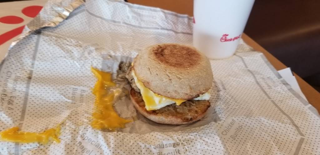 Chick-fil-A | restaurant | 9905 Matthews Park Dr, Matthews, NC 28105, USA | 7048477702 OR +1 704-847-7702