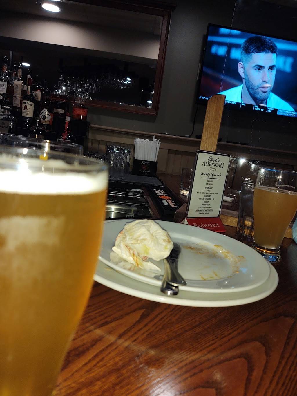 Clarks American Bistro | restaurant | 48 Main St, Durham, NH 03824, USA | 6033975053 OR +1 603-397-5053