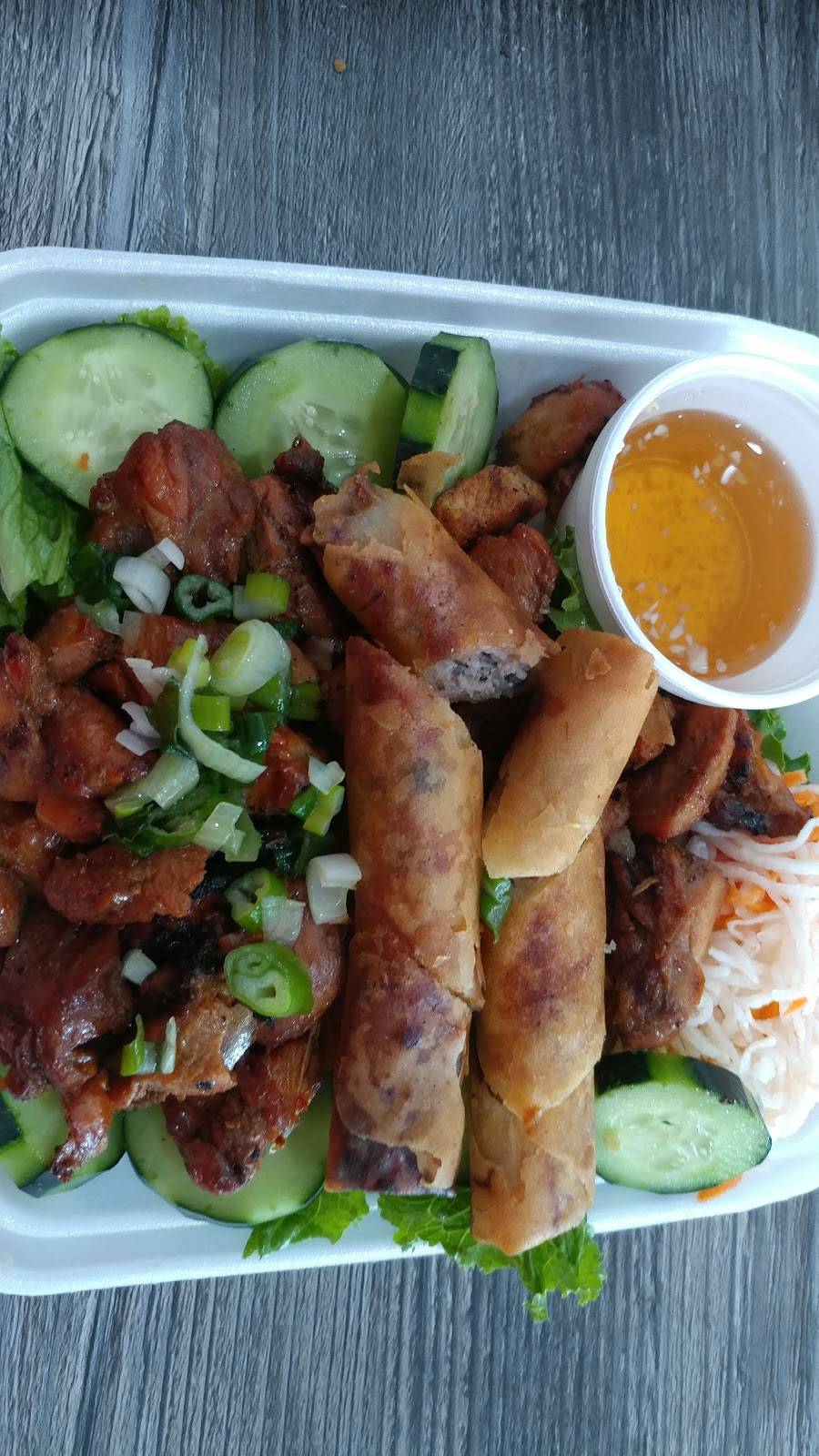 Thuan Kieu Express | restaurant | 22722 Lambert St #1704, Lake Forest, CA 92630, USA | 9492159977 OR +1 949-215-9977