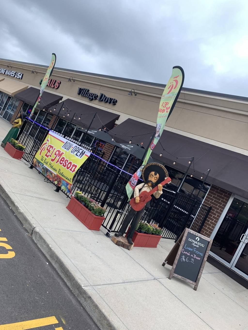 El Meson | restaurant | 6935 Lake Plaza Dr, Indianapolis, IN 46220, USA | 4632062802 OR +1 463-206-2802