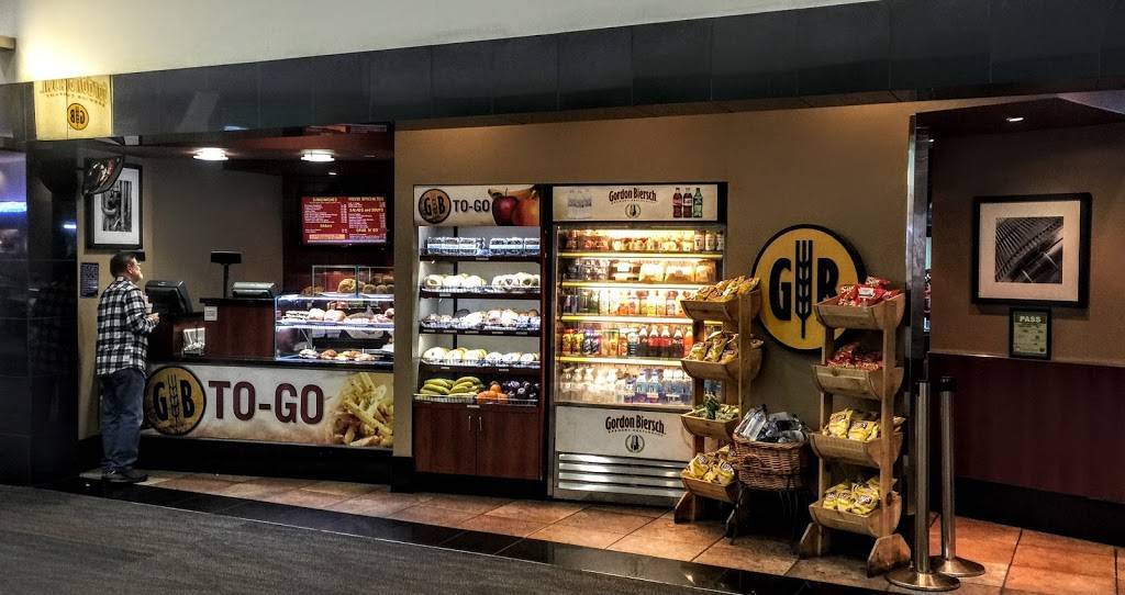 Gordon Biersch | restaurant | Terminal 3, S Airport Blvd, San Francisco, CA 94128, USA | 6508276635 OR +1 650-827-6635