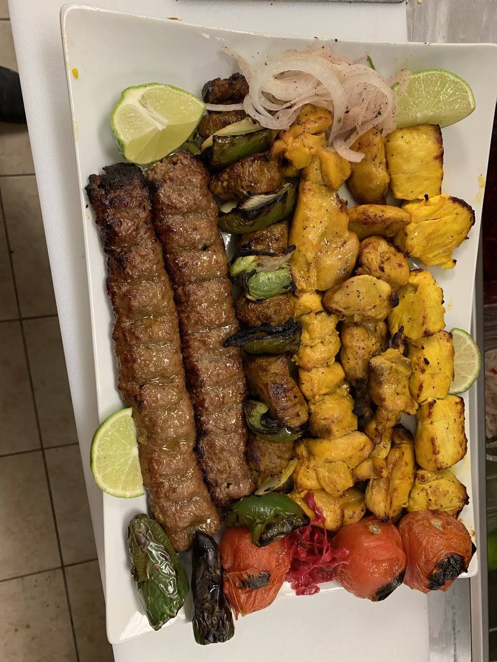 Saffron Persian Cuisine | restaurant | 8846 Huebner Rd, San Antonio, TX 78240, USA | 2106379007 OR +1 210-637-9007