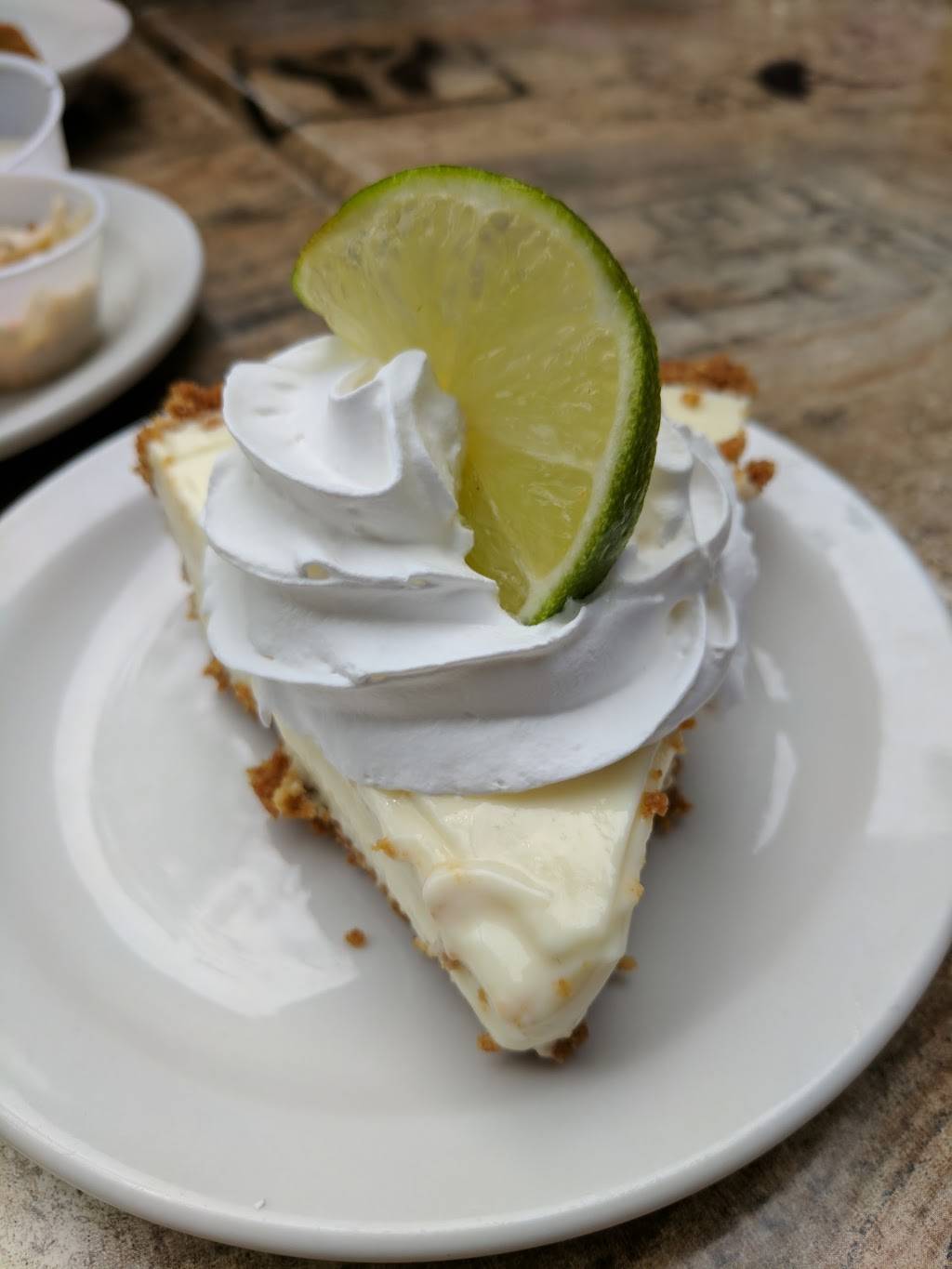 Riverview Restaurant & Marina | restaurant | 110 Old River Rd, Ashland City, TN 37015, USA | 6157927358 OR +1 615-792-7358