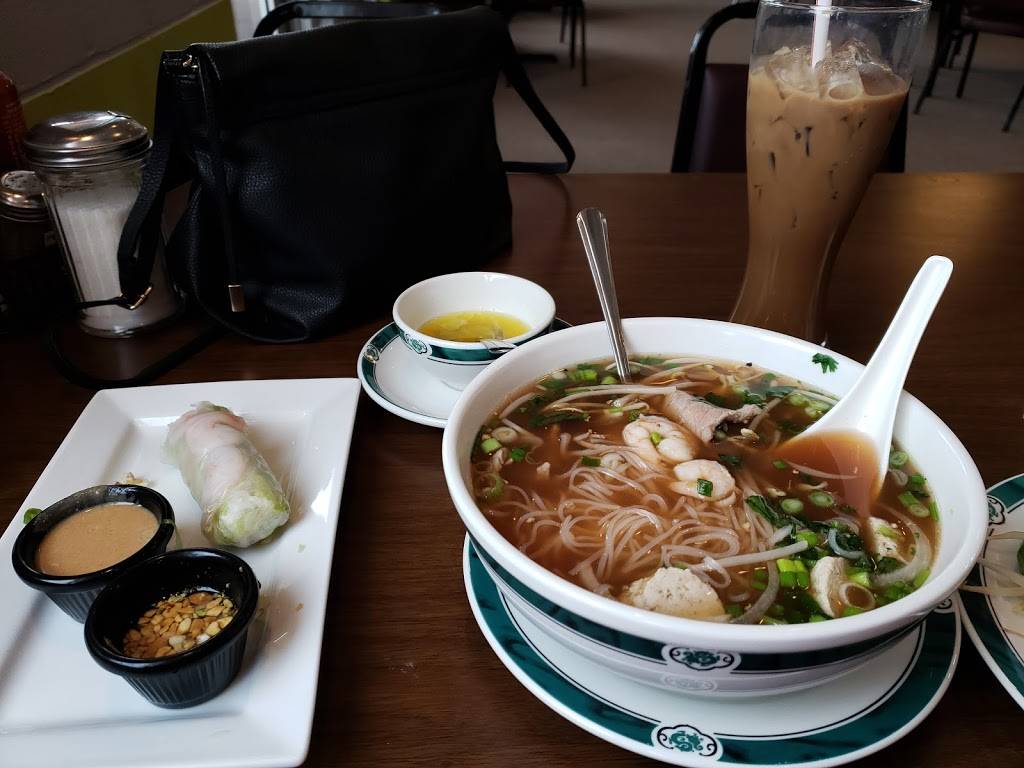 Pho Mekong Restaurant | restaurant | 143 Douglas Ave, Holland, MI 49424, USA | 6162988979 OR +1 616-298-8979