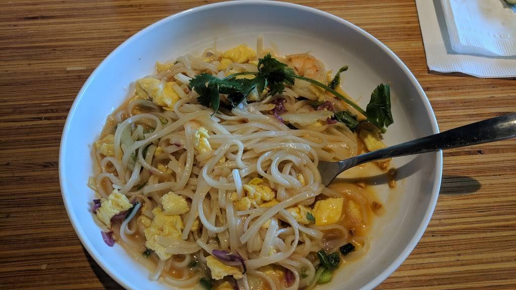 Noodles and Company | restaurant | 5069 N Hamilton Rd, Columbus, OH 43230, USA | 6143371228 OR +1 614-337-1228
