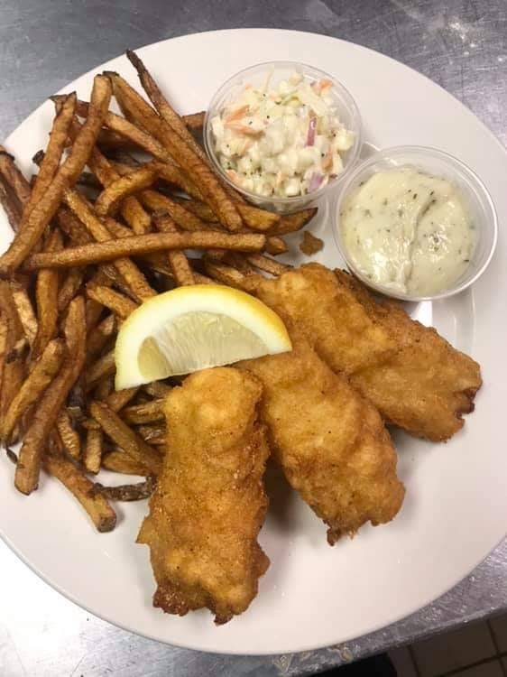 The Locker Room Bar & Grill | restaurant | 1003 W Royalton Rd, Cleveland, OH 44147, USA | 4402300760 OR +1 440-230-0760