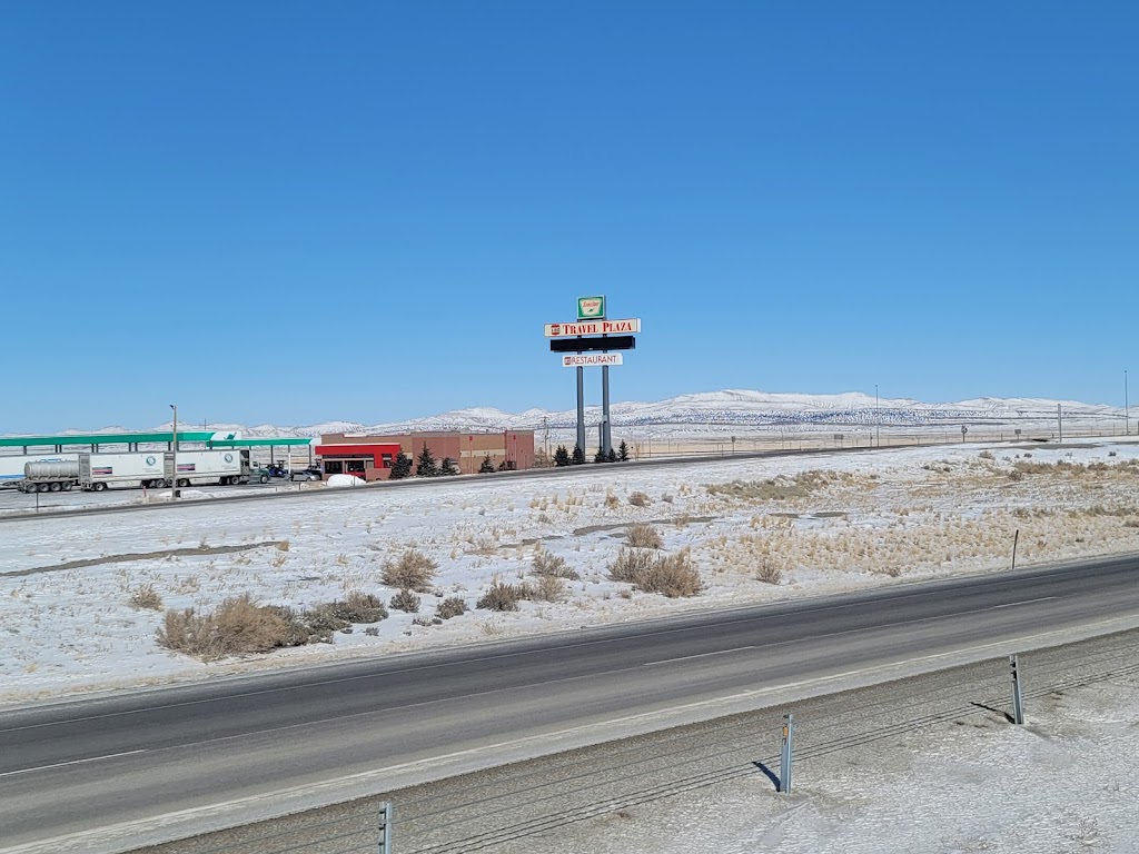 Stinker I-80 Travel Plaza & Restaurant | restaurant | I-80 & Exit 221, Sinclair, WY 82334, USA | 3073244407 OR +1 307-324-4407