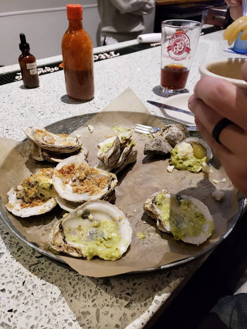 Shucks Oyster Bar and Restaurant | restaurant | 315 N Main St, Anderson, SC 29621, USA | 8647601445 OR +1 864-760-1445