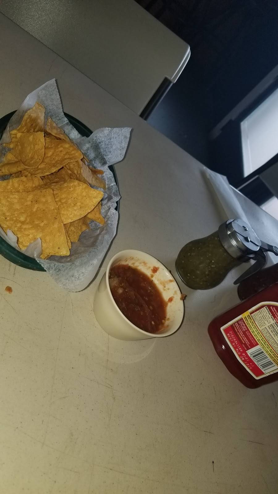 La Carreta de Jalisco | restaurant | 10561 FM 2200, Yancey, TX 78886, USA | 8307411775 OR +1 830-741-1775