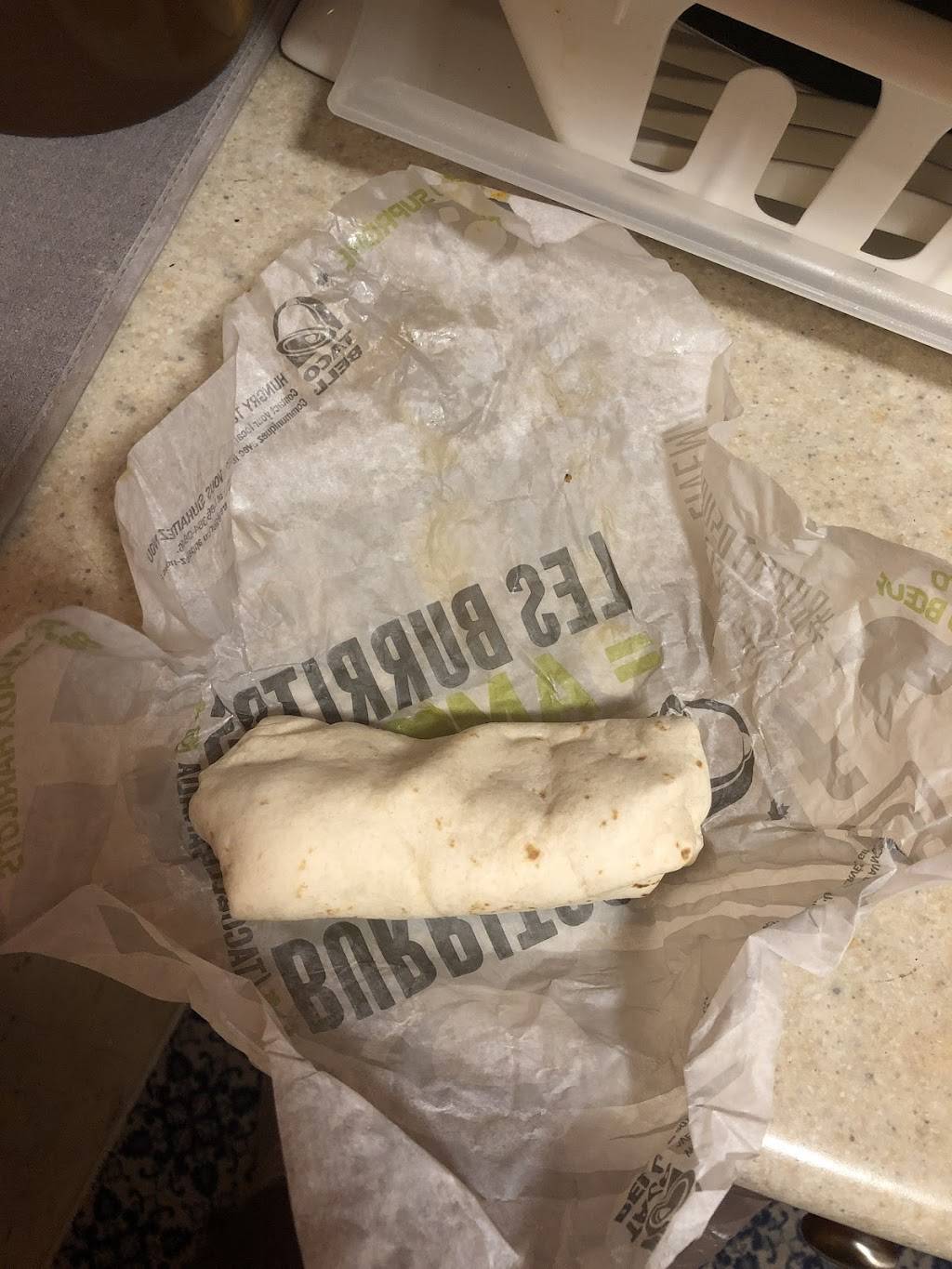 KFC | meal delivery | 3058 Mayfield Rd, Brampton, ON L6Z 0E3, Canada | 9058463935 OR +1 905-846-3935