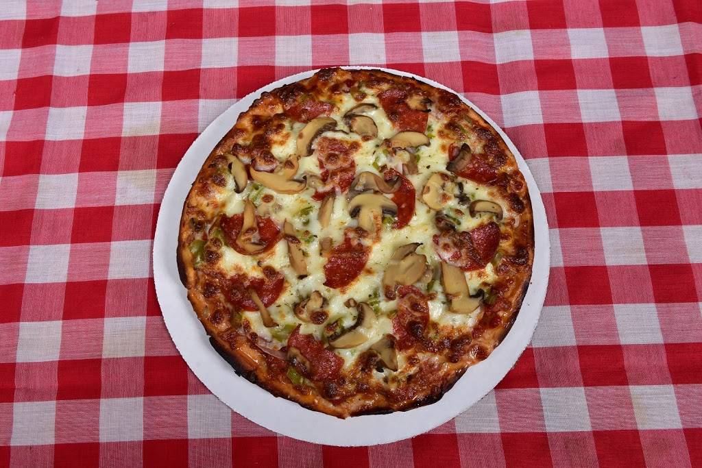 Exlines Best Pizza In Town | restaurant | 2801 Kirby Rd, Memphis, TN 38119, USA | 9017540202 OR +1 901-754-0202