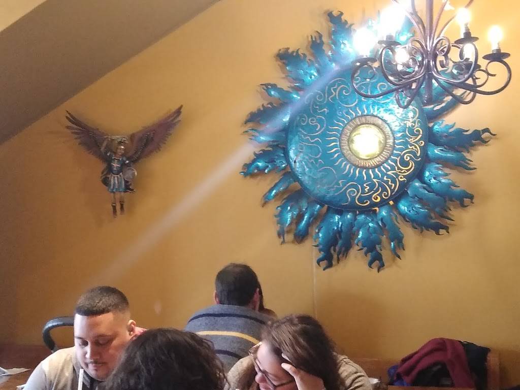 Tiztal Cafe | restaurant | 4631 N Clark St, Chicago, IL 60640, USA | 7732714631 OR +1 773-271-4631