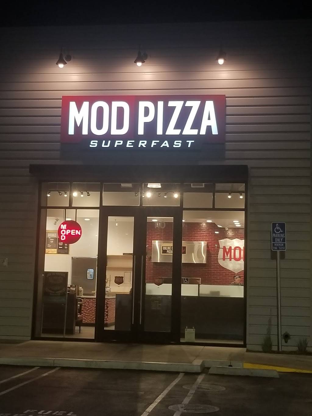 MOD Pizza | restaurant | 3861 N Lakewood Blvd #110, Long Beach, CA 90846, USA | 5623174671 OR +1 562-317-4671