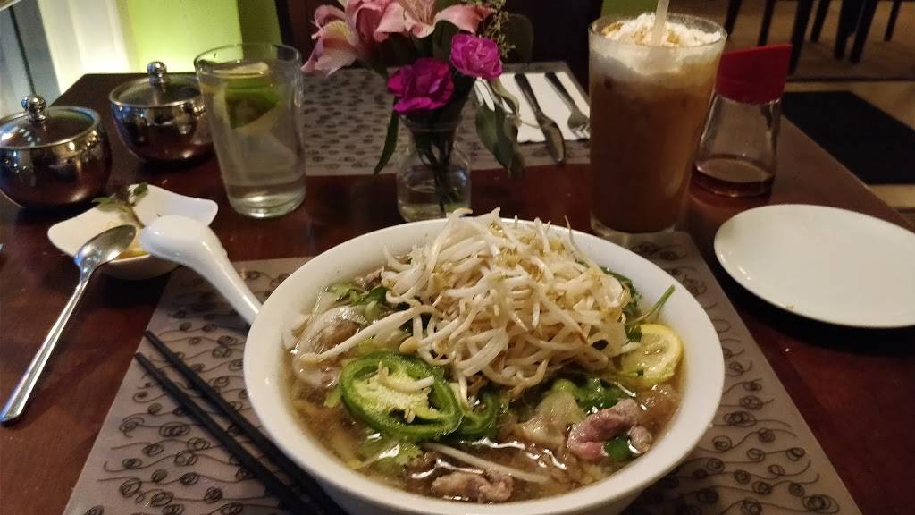 Lemongrass Vietnamese Restaurant | restaurant | 212 E Maine St, Brunswick, ME 04011, USA | 2077259008 OR +1 207-725-9008