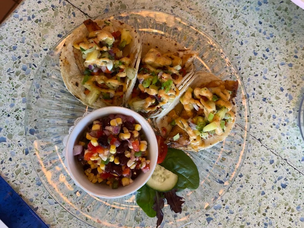 Helen’s Bistro and Bakery | restaurant | 33 W Beauregard Ave, San Angelo, TX 76903, USA | 3252128255 OR +1 325-212-8255