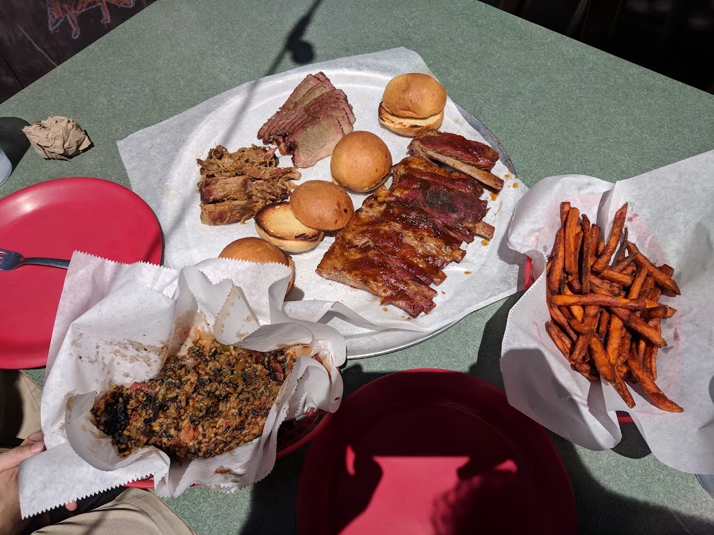 Satchmos | restaurant | 2320 N Fourth St, Flagstaff, AZ 86004, USA | 9287747292 OR +1 928-774-7292