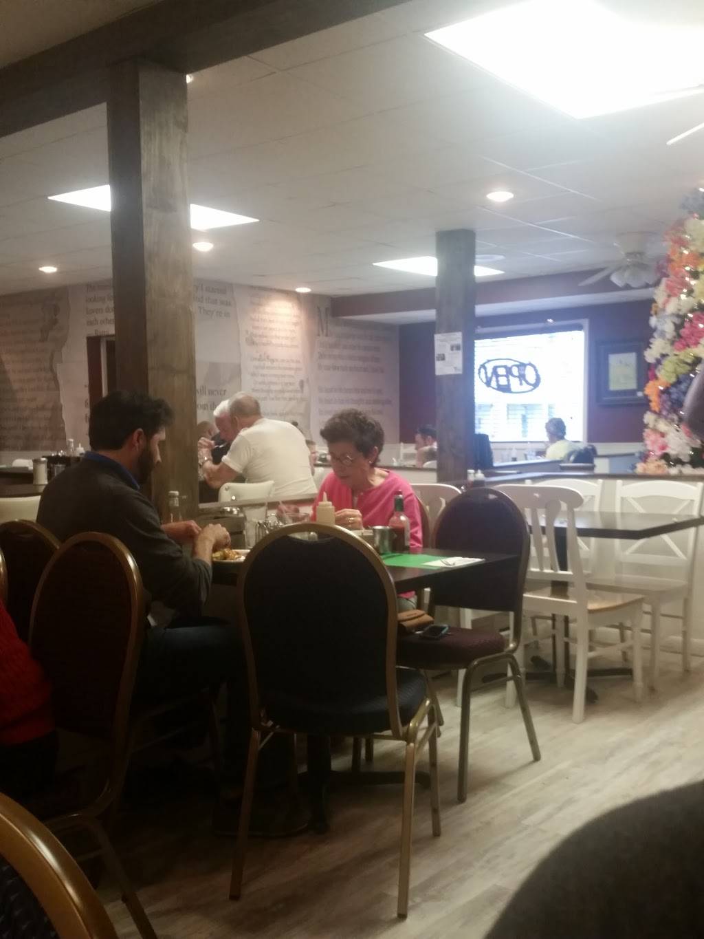 Linda Kays Ole Green Ridge Diner | restaurant | 1809 Sanderson Ave, Scranton, PA 18509, USA | 5703431378 OR +1 570-343-1378