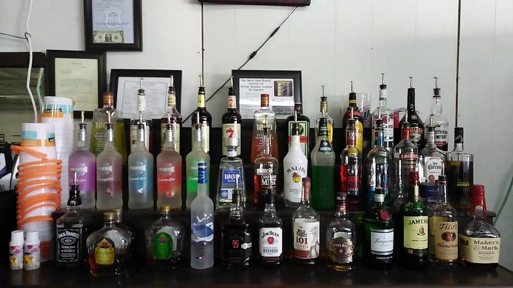 Padgetts Place Bar and Grill | restaurant | 215 S Alvarado Ave, Belle, MO 65013, USA | 5738593377 OR +1 573-859-3377