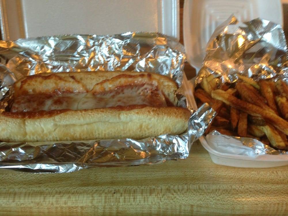 Wing N Pizza Shack | restaurant | 100 Souder Rd, Brunswick, MD 21716, USA | 3018345555 OR +1 301-834-5555