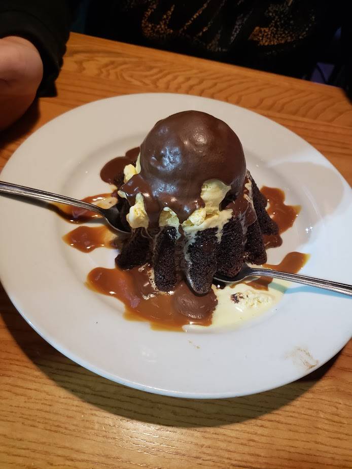 Chilis Grill & Bar | meal takeaway | 2610, 9720 Ridgeland Ave, Chicago Ridge, IL 60415, USA | 7084249866 OR +1 708-424-9866