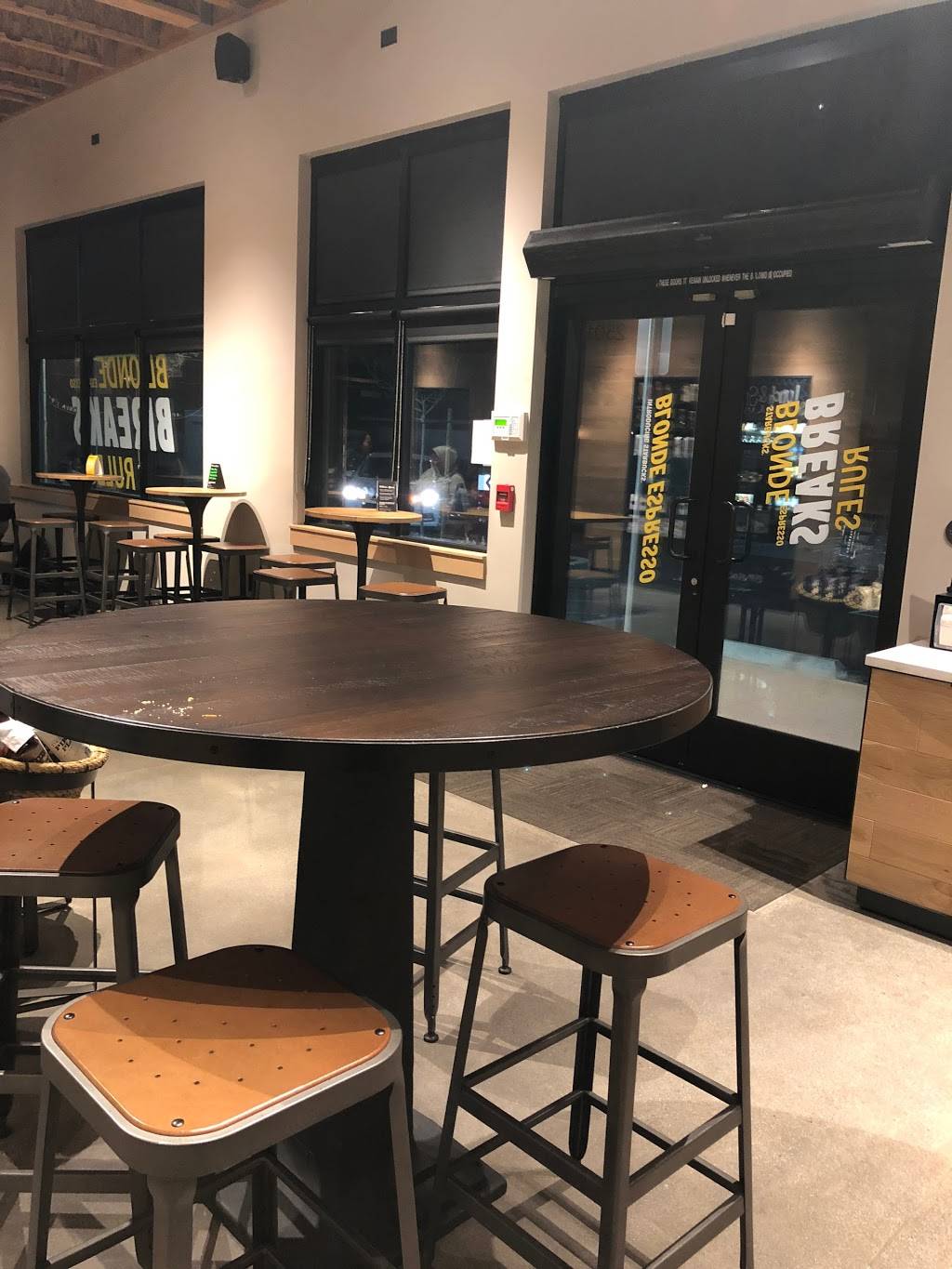 Starbucks | cafe | 2501 W Whittier Blvd, Montebello, CA 90640, USA | 3237211453 OR +1 323-721-1453