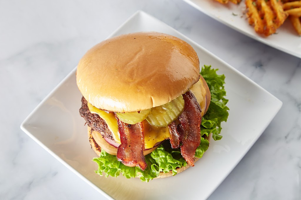 Burger Flex | restaurant | 2707 Boston Ave, San Diego, CA 92113, USA | 6196481010 OR +1 619-648-1010