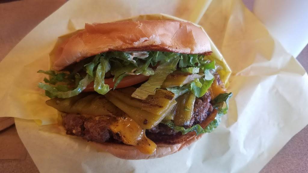 Hideout Burgers | restaurant | 2751 E Broad St #123, Mansfield, TX 76063, USA | 8174535959 OR +1 817-453-5959