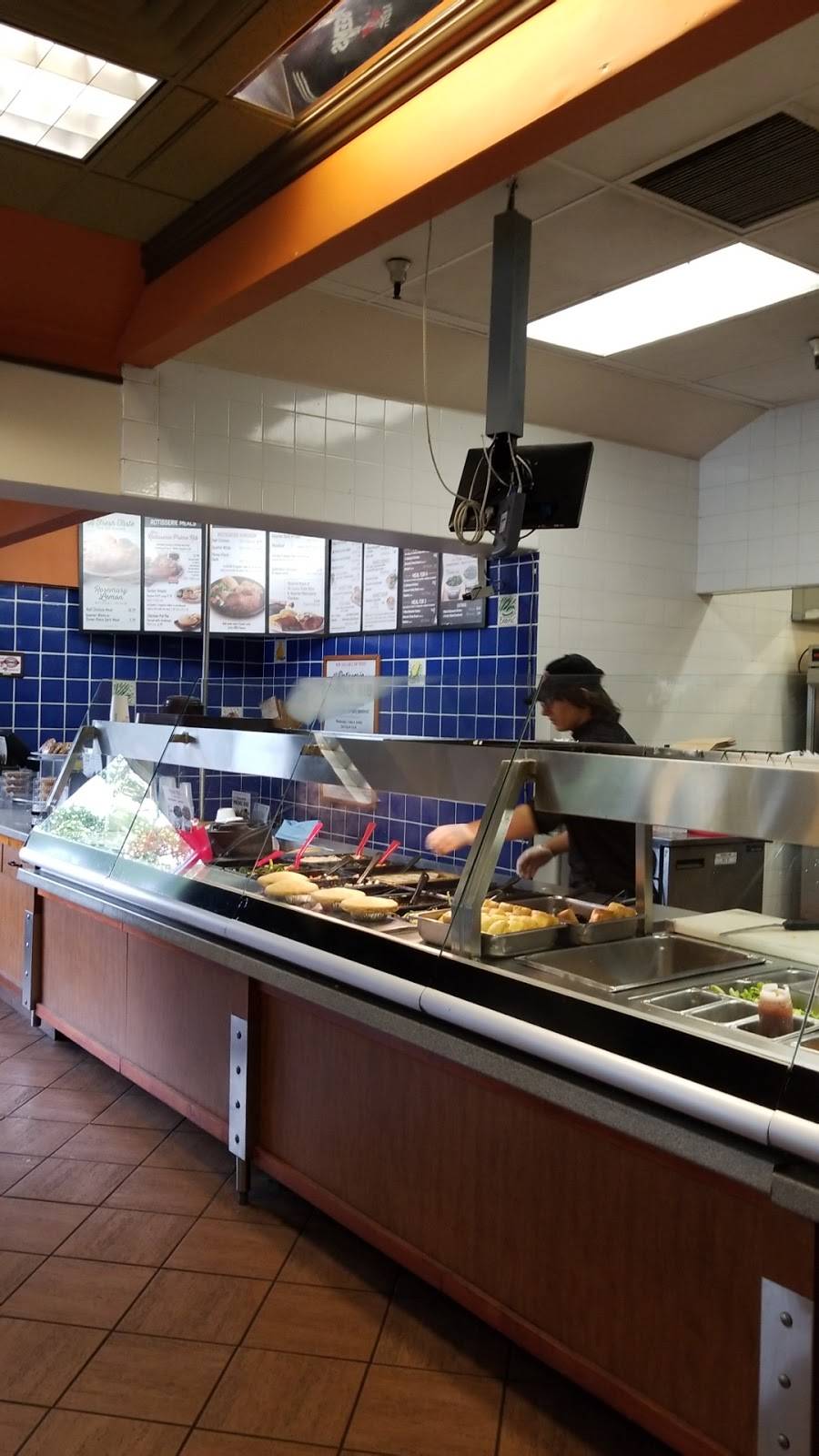 Boston Market | restaurant | 4320 Riverside Dr, Burbank, CA 91505, USA | 8182389300 OR +1 818-238-9300