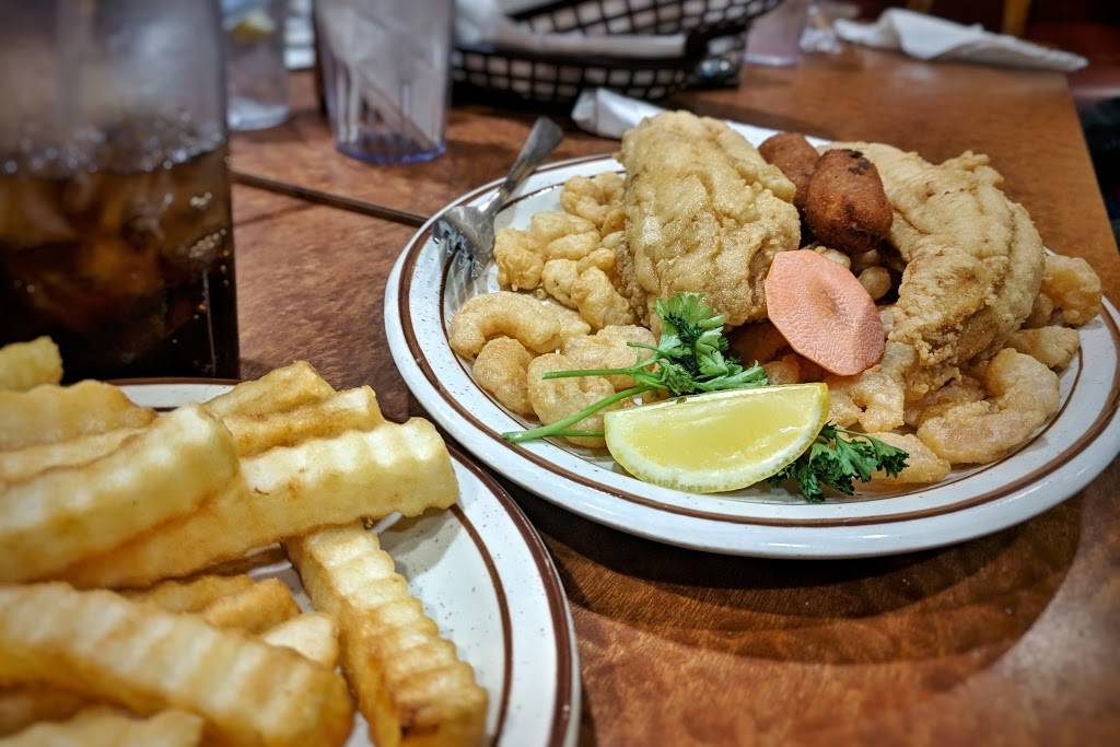 Tryon House Restaurant | restaurant | 215 E Exmore St, Charlotte, NC 28217, USA | 7045276545 OR +1 704-527-6545