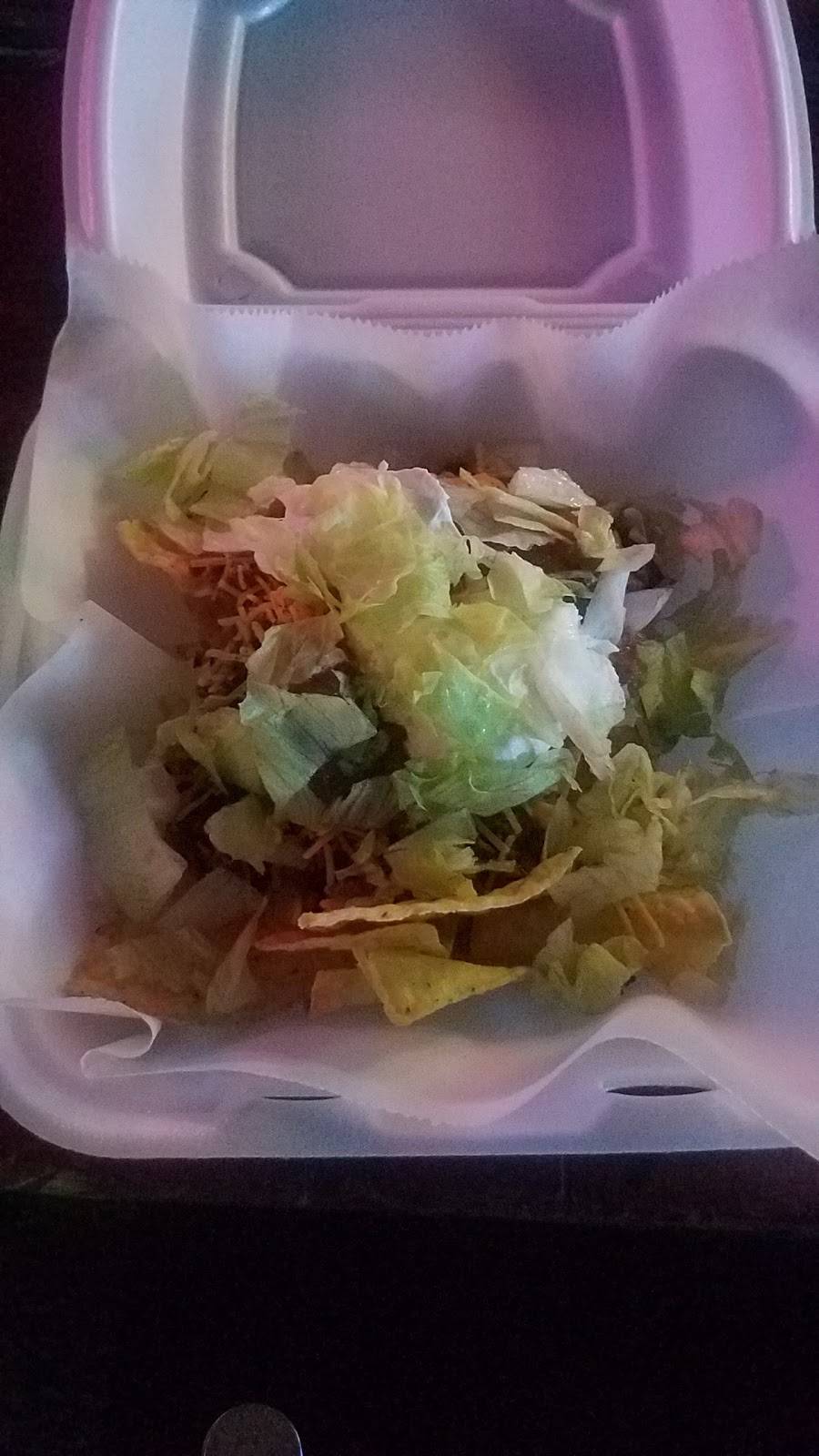 Danny Macs | restaurant | 4920 Pearl Rd, Cleveland, OH 44109, USA | 2167411540 OR +1 216-741-1540