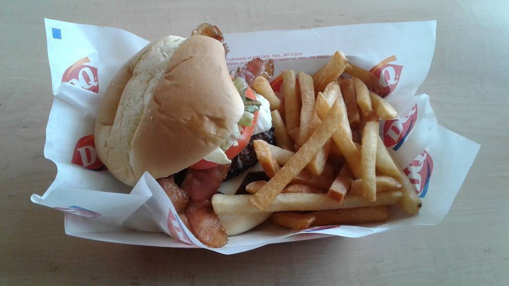 Dairy Queen Grill & Chill | restaurant | 2525 Monroeville Blvd, Monroeville, PA 15146, USA | 4128231392 OR +1 412-823-1392