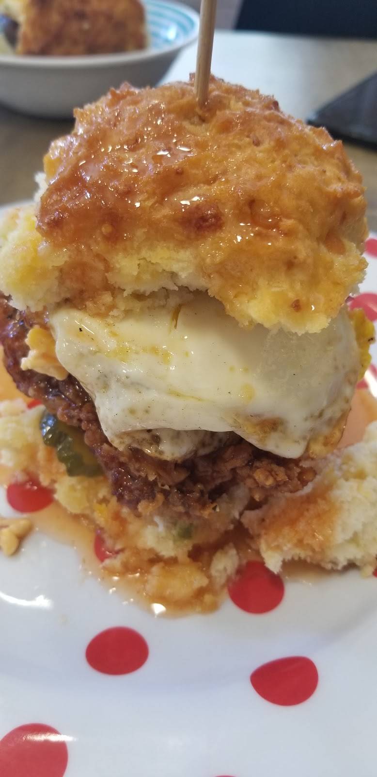 Bubbas Biscuit Lexington | restaurant | 115 W Main St, Lexington, SC 29072, USA | 8038344095 OR +1 803-834-4095