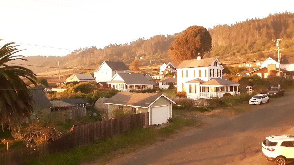 Westport Hotel | cafe | 38921 CA-1, Westport, CA 95488, USA | 7079643688 OR +1 707-964-3688