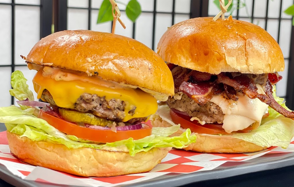 KCC Burger | restaurant | 153-35B Hillside Avenue, Queens, NY 11432, USA | 9293350207 OR +1 929-335-0207