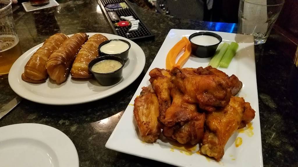 The Dubliner | restaurant | 170 E 14th St, Kansas City, MO 64106, USA | 8162684700 OR +1 816-268-4700