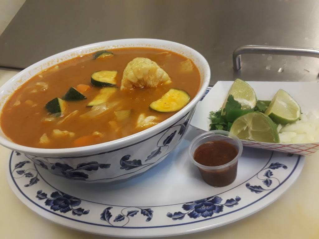 SalvaMex | restaurant | 14400 Ambaum Blvd SW suite e, Burien, WA 98166, USA | 2064534534 OR +1 206-453-4534