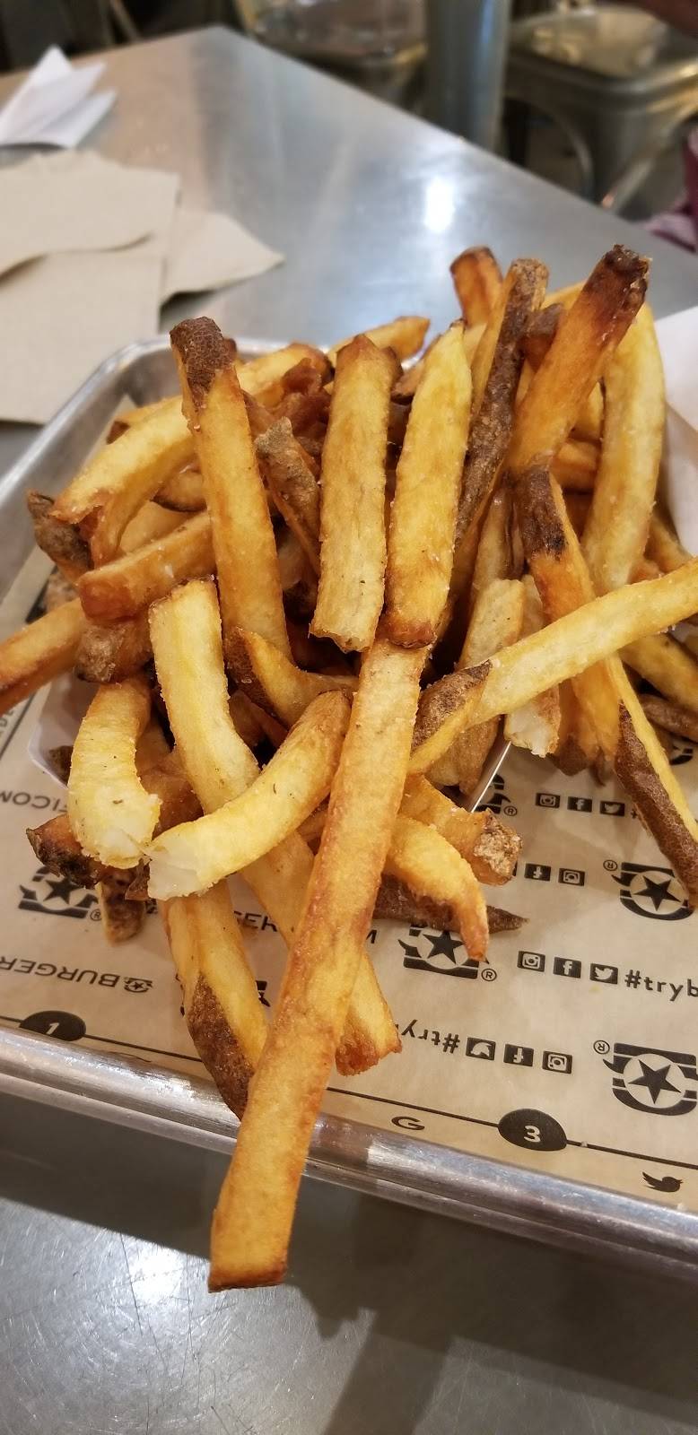 BurgerFi | restaurant | 2910 Little Rd, Trinity, FL 34655, USA | 7273757111 OR +1 727-375-7111