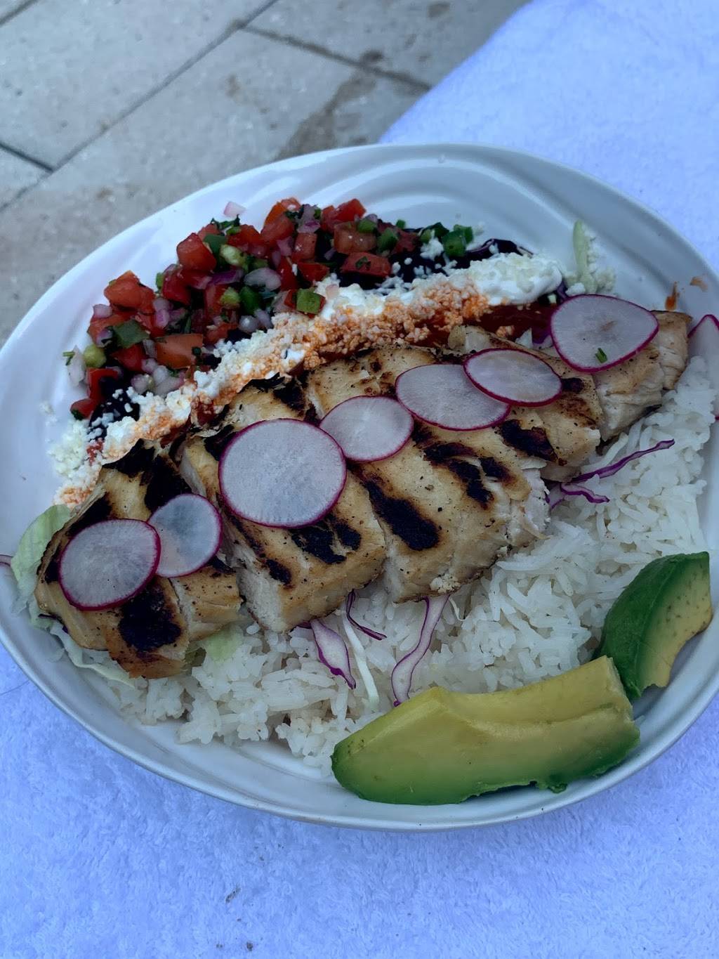 The Beach | restaurant | 355 W 16th St, New York, NY 10011, USA | 2122292336 OR +1 212-229-2336