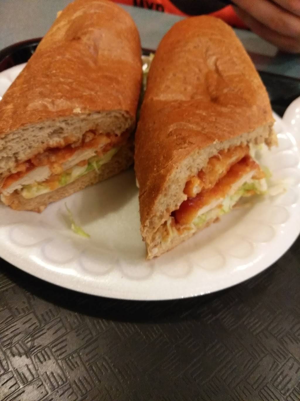 Jims Steakout | restaurant | 5651 Transit Rd, East Amherst, NY 14051, USA | 7166888300 OR +1 716-688-8300