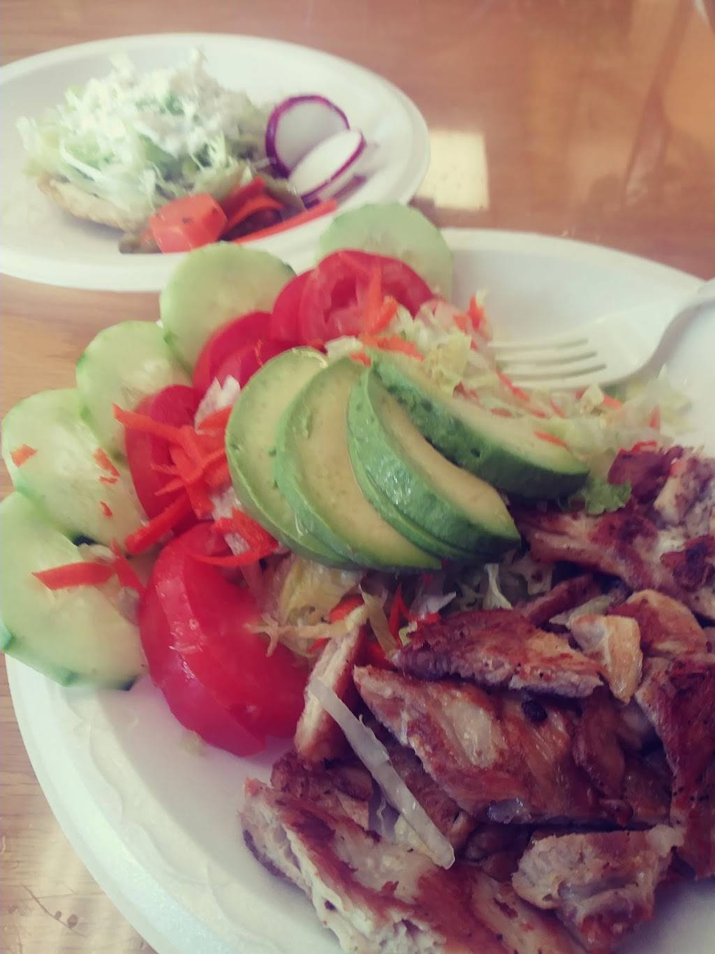 El Comalito | restaurant | 307 Arbor Vitae St, Inglewood, CA 90301, USA | 3106734656 OR +1 310-673-4656