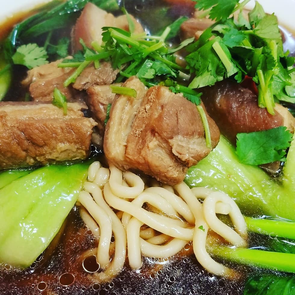 Happy Bowl Restaurant | restaurant | 1401 Siskiyou Blvd #2304, Ashland, OR 97520, USA | 5417086588 OR +1 541-708-6588